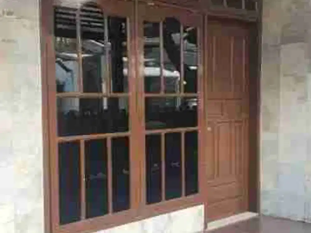 Disewakan rumah asri Arcamanik dekat dg antapani, griya Arcamanik, sport jabar,minimarket,