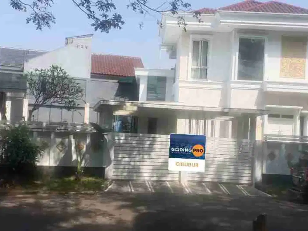 RUMAH BESAR DI CITRA GRAN ADA SWIMMNING POOL PRIBADI