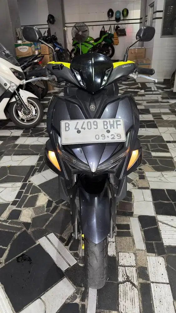 Jual motor yamaha aerox km rendah murah