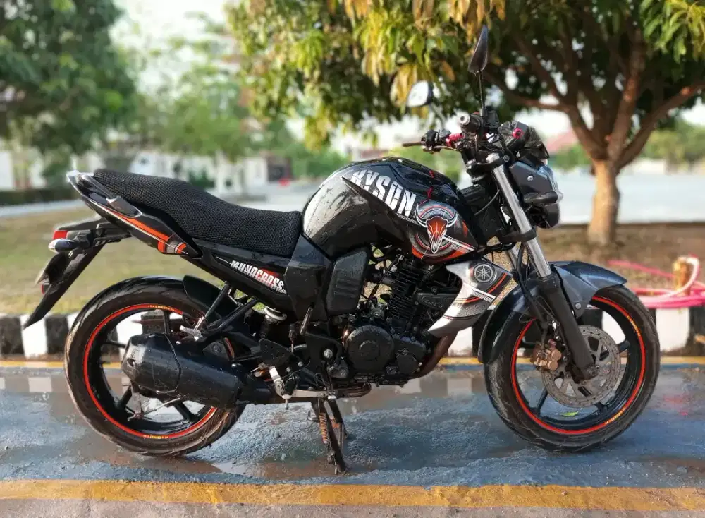 YAMAHA BYSON 2014 KM 40 RIBUAN ASLI ORIGINAL TERAWAT