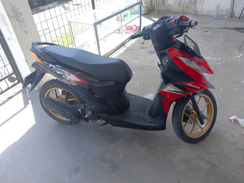 Beat deluxe tahun 2023