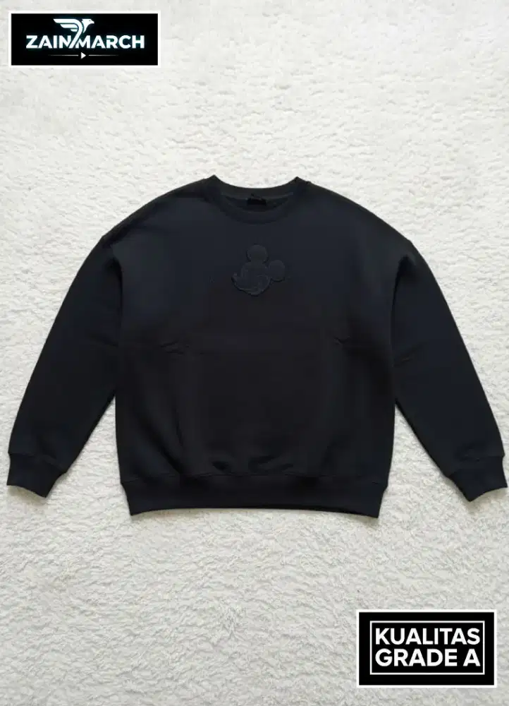Crewneck Disney Original 100% No Minus Like New