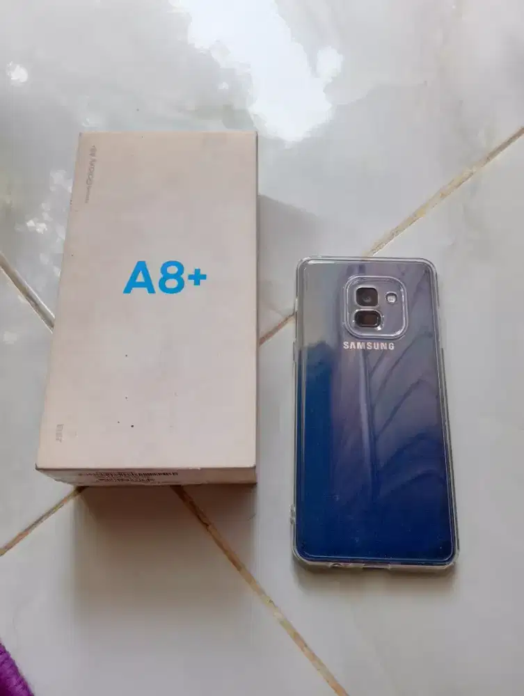 Samsung galaxy A8 plus lengkap ram 6/64 murah meriah