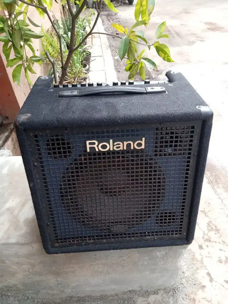 Nemu di gudang roland kc350 kc 350 ampli keyboard