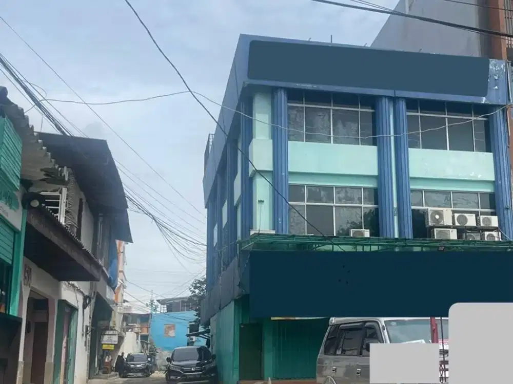 Ruko 3 Lantai Di Cempaka Putih Jakarta Pusat