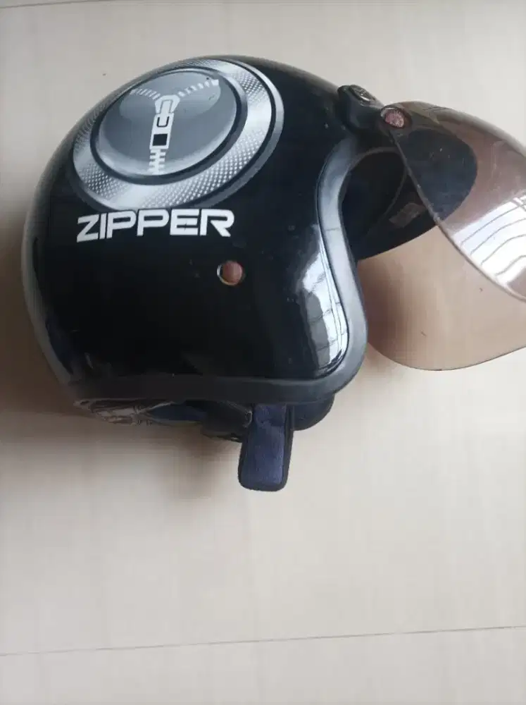 Helm bogo merk zziper