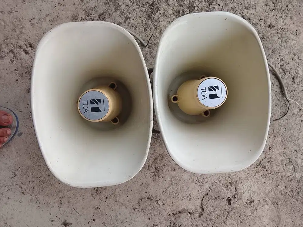 TOA SPEAKER 15