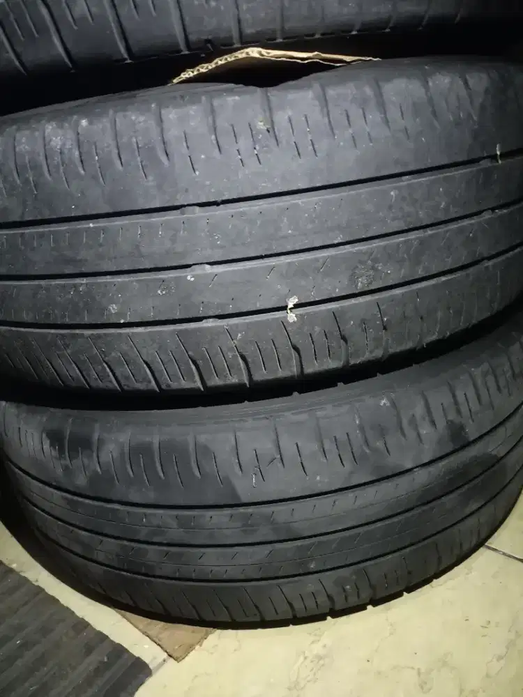 Ban R 16 dunlop enasave 205/55