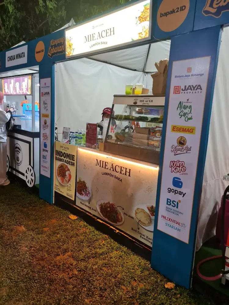 Lowongan Tukang Masak dan Penjaga Stand Makanan