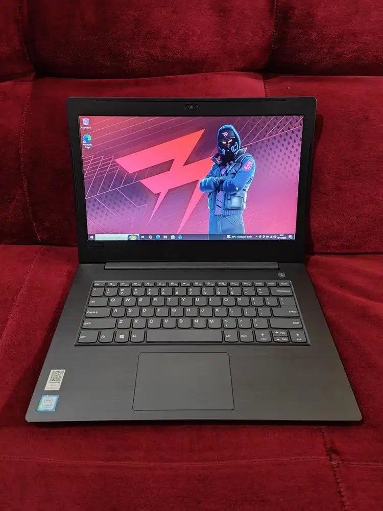 Laptop Lenovo V330 Intel Core i3-7020 / 4Gb / 500Gb / Layar 14 MULUS