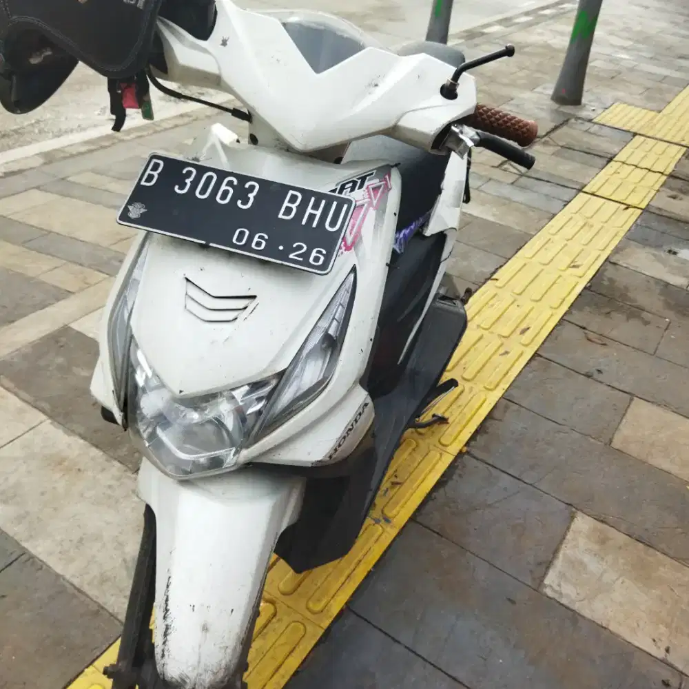 Dijual motor beat karbu tahun 2011