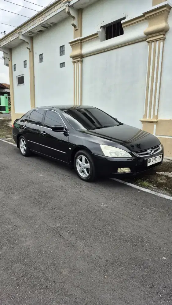 ACCORD VTI-L 2004 CM5 manual