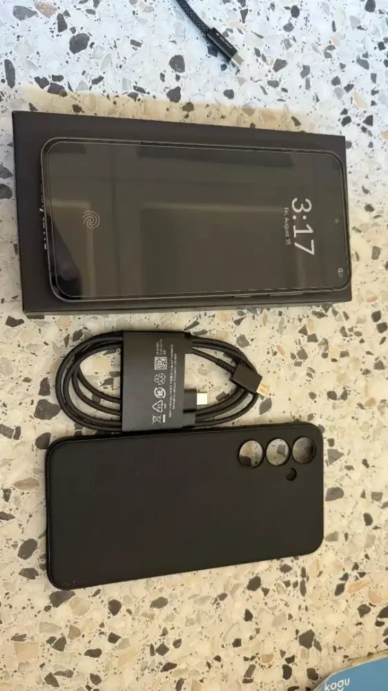 Samsung S24 FE 8/512 (Bonus Galaxy Buds FE)