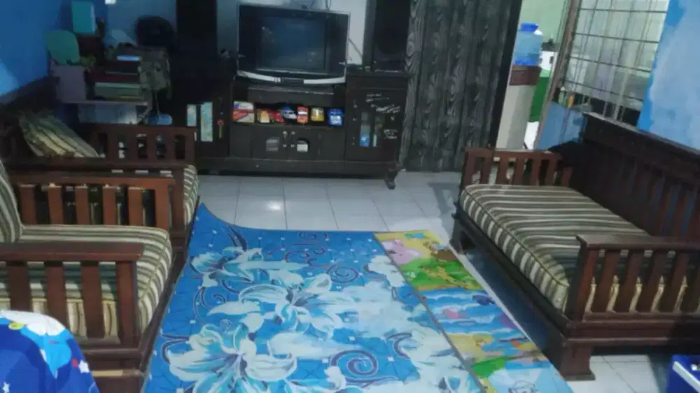 Jual sofa masih bagus
