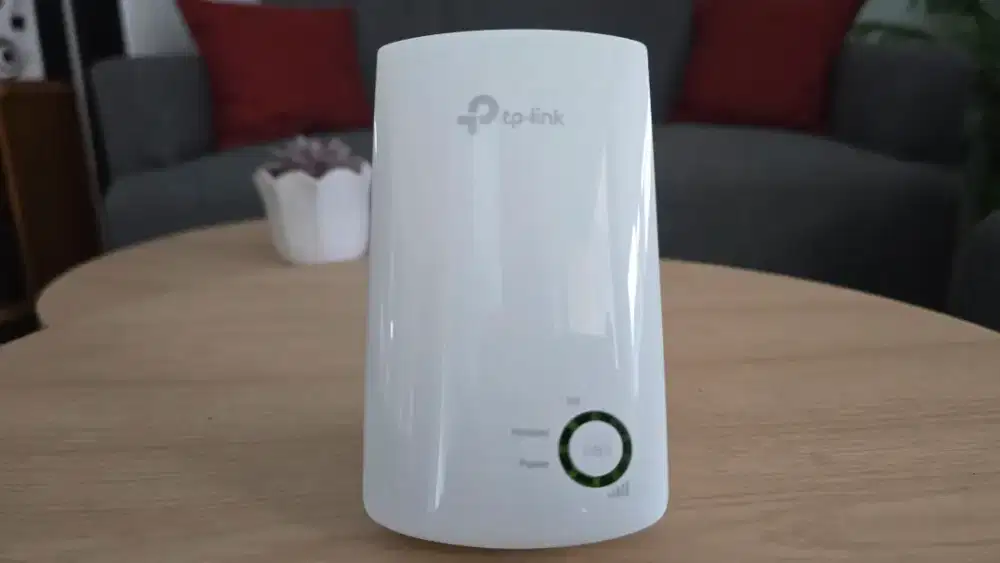 TP-Link TL-WA854RE 300Mbps WiFi Range Extender / Repeater
