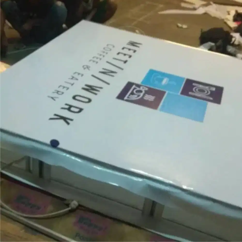 Bikin neon box - huruf timbul - neon flex - papan nama - sticker kaca