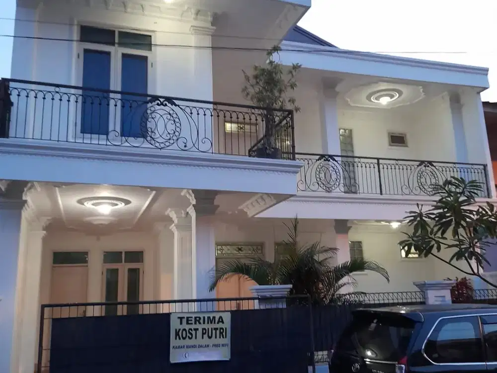 DIJUAL RUMAH GRIYA LOKA BSD