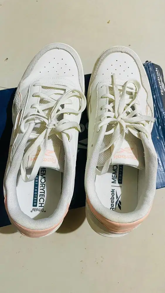 Sepatu Wanita Reebok Ori