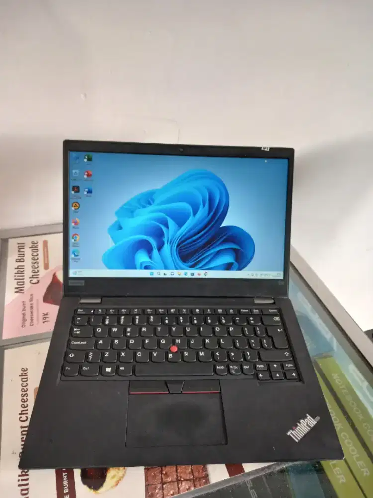 Laptop Lenovo Thinkpad L13 Intel Core I3 gen 10 Ram 4 Ssd 256