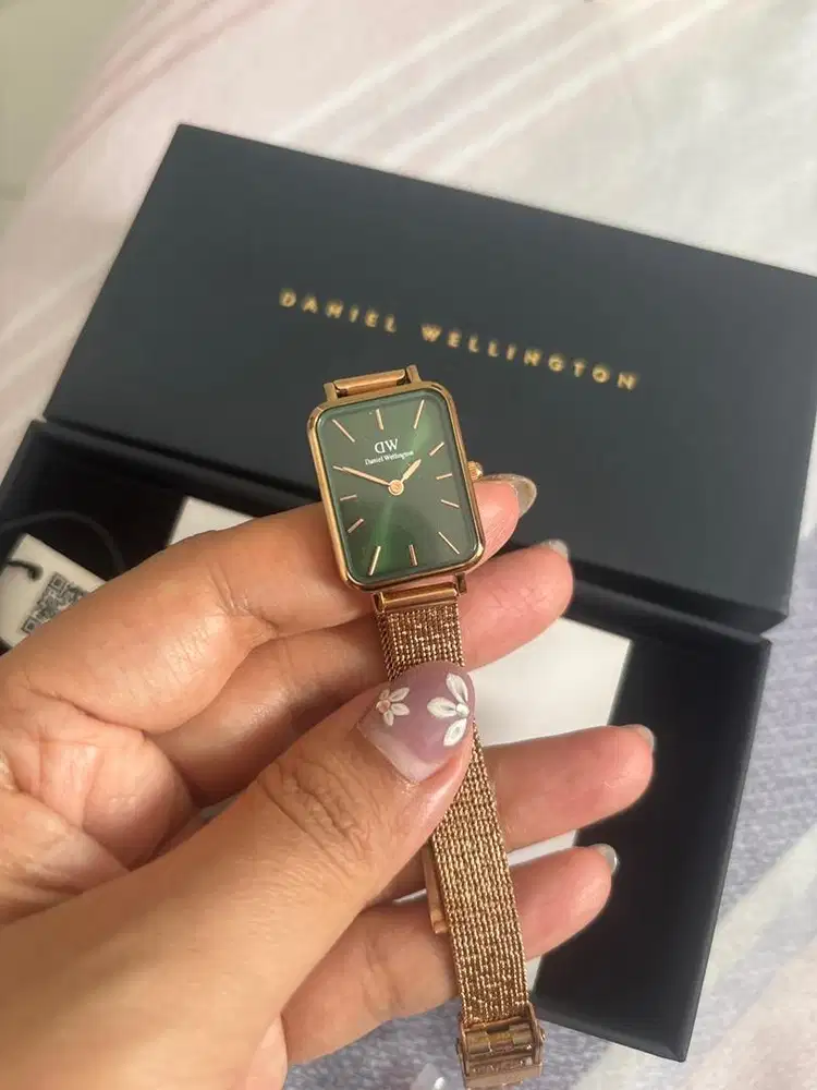 Jual jam tangan daniel wellington (ori)