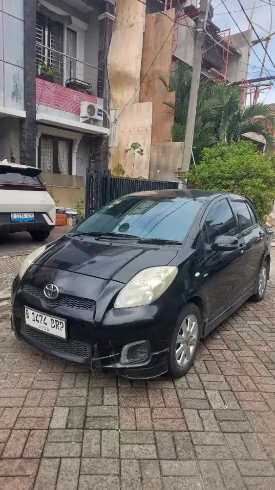 Yaris E AT 2013 Tangan Pertama - Hanya Jual ke Individu