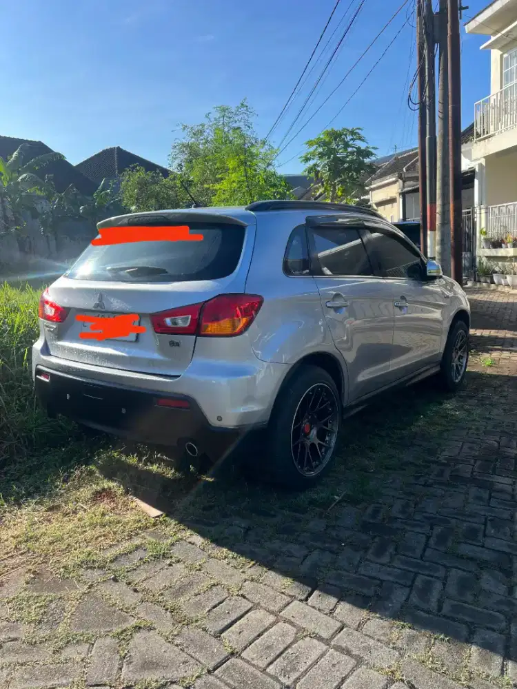 Mitsubishi outlander sport px low km