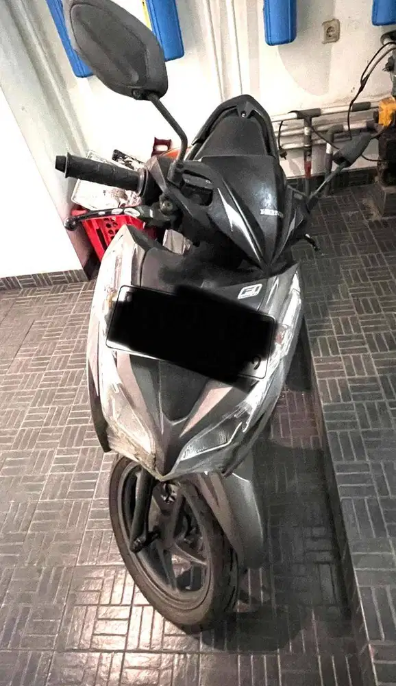 Honda Vario 125 Tecno thn. 2014