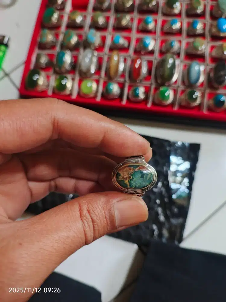 Pirus persia deep green serat emas