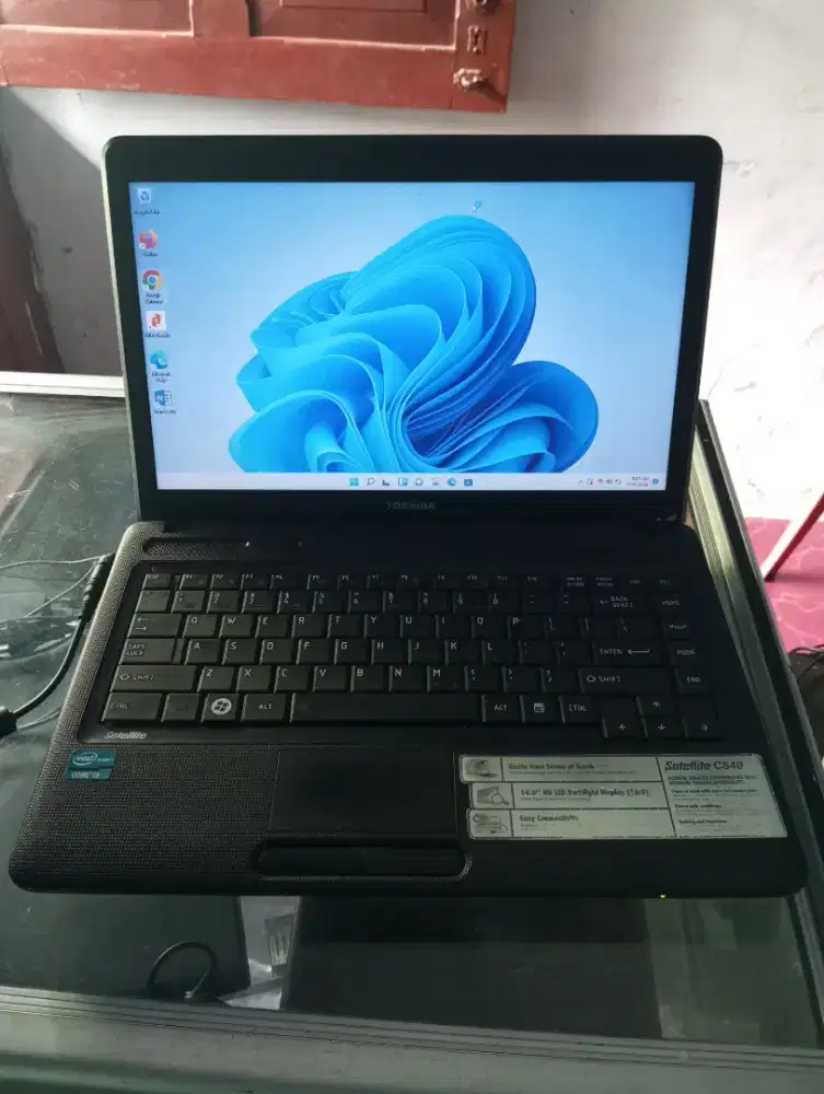 Laptop toshiba c640 core i3