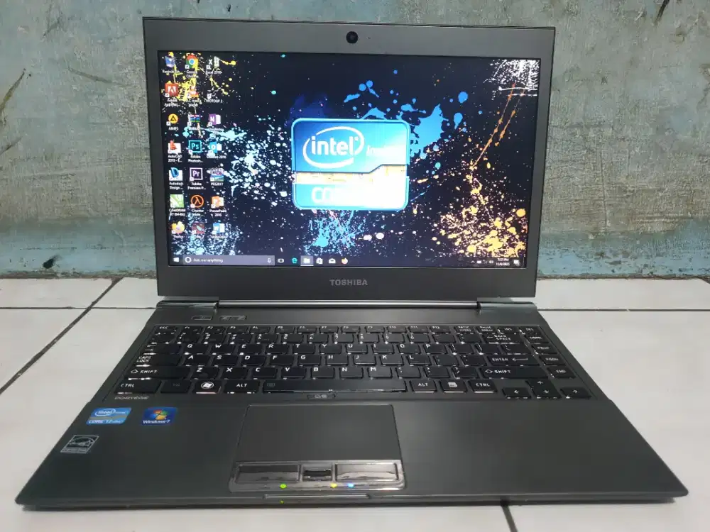 Toshiba Ultrabook Corei7 Ram8gb Ssd ExtremSlim Ringan Dan Mudah Dibawa