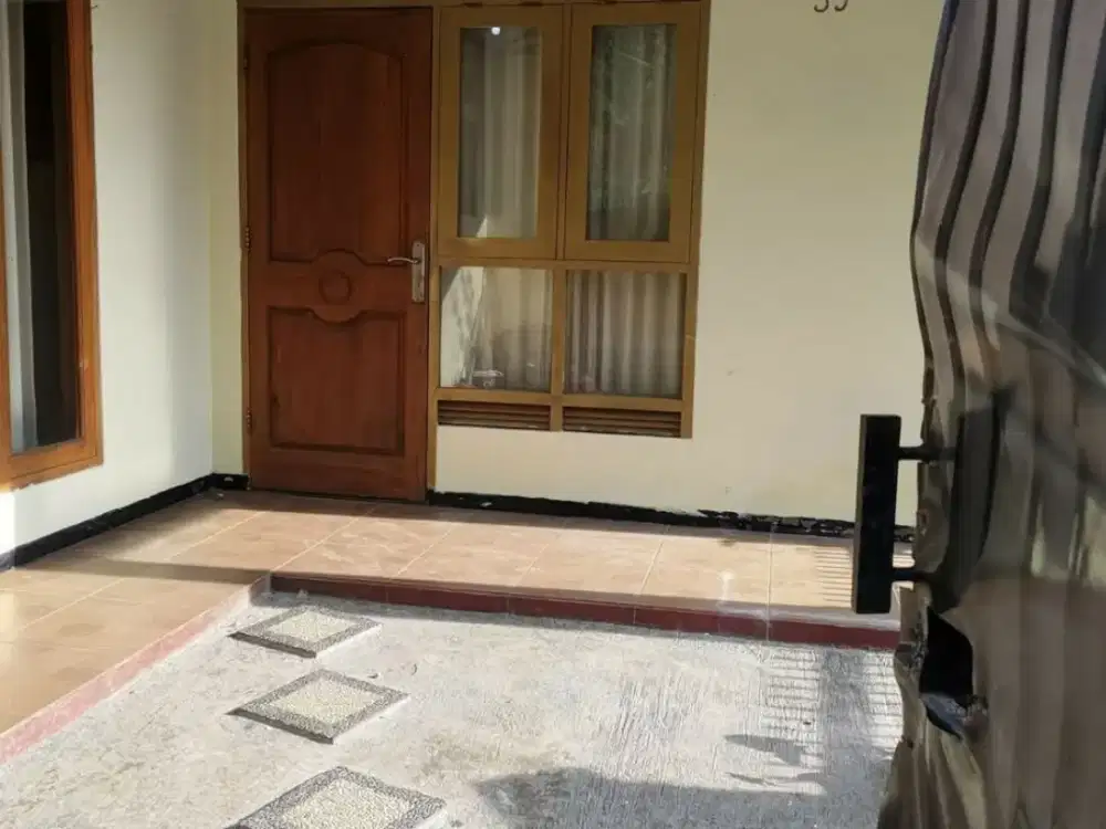 Rumah bagus siap huni dalam komplek Green valey jatihandap cicaheum