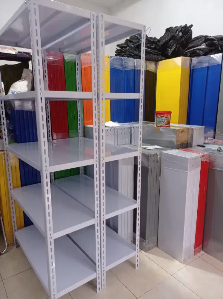 Rak besi rak buku rak kantor