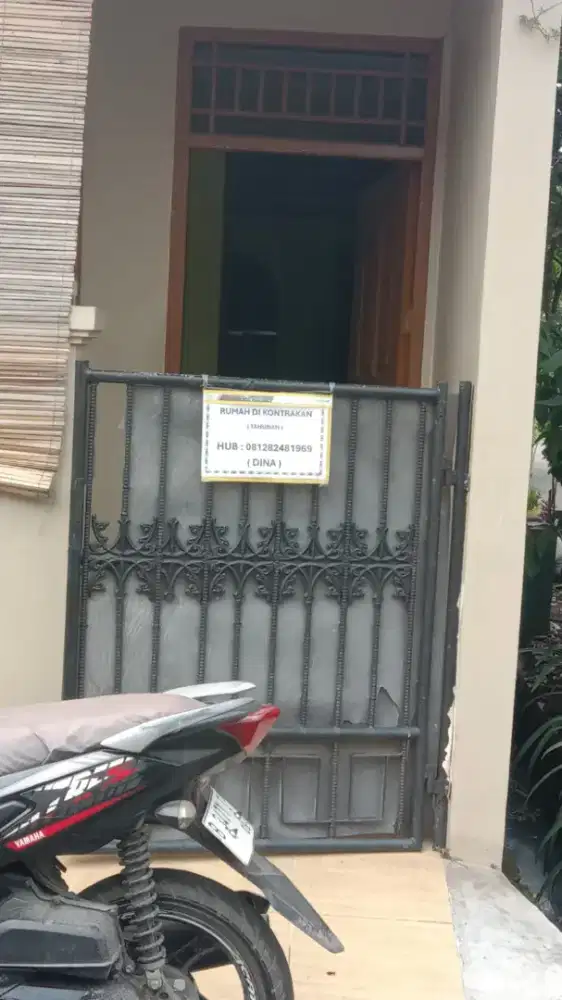 Disewakan rumah tahunan