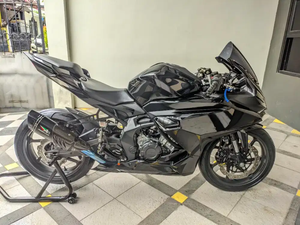 Cbr 250rr new 2023