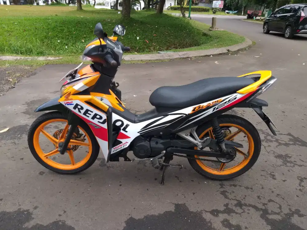 Honda Beat CW karbu th 2011 pajak panjang lengkap