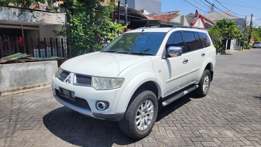 Mitsubishi Pajero Sport 2.5 Exceed Automatic 2011 Low KM