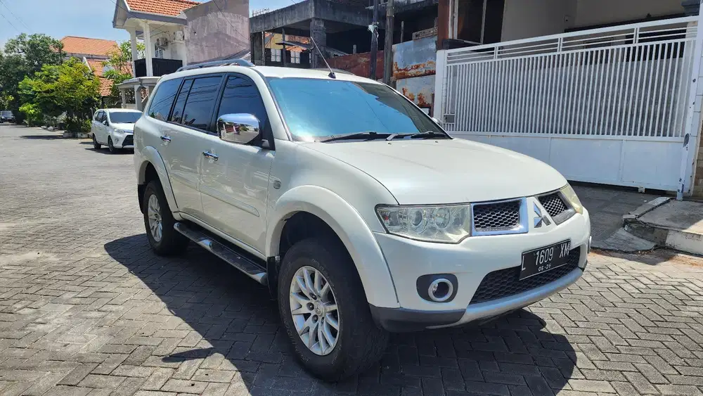 Mitsubishi Pajero Sport 2.5 Exceed Automatic 2011 Low KM