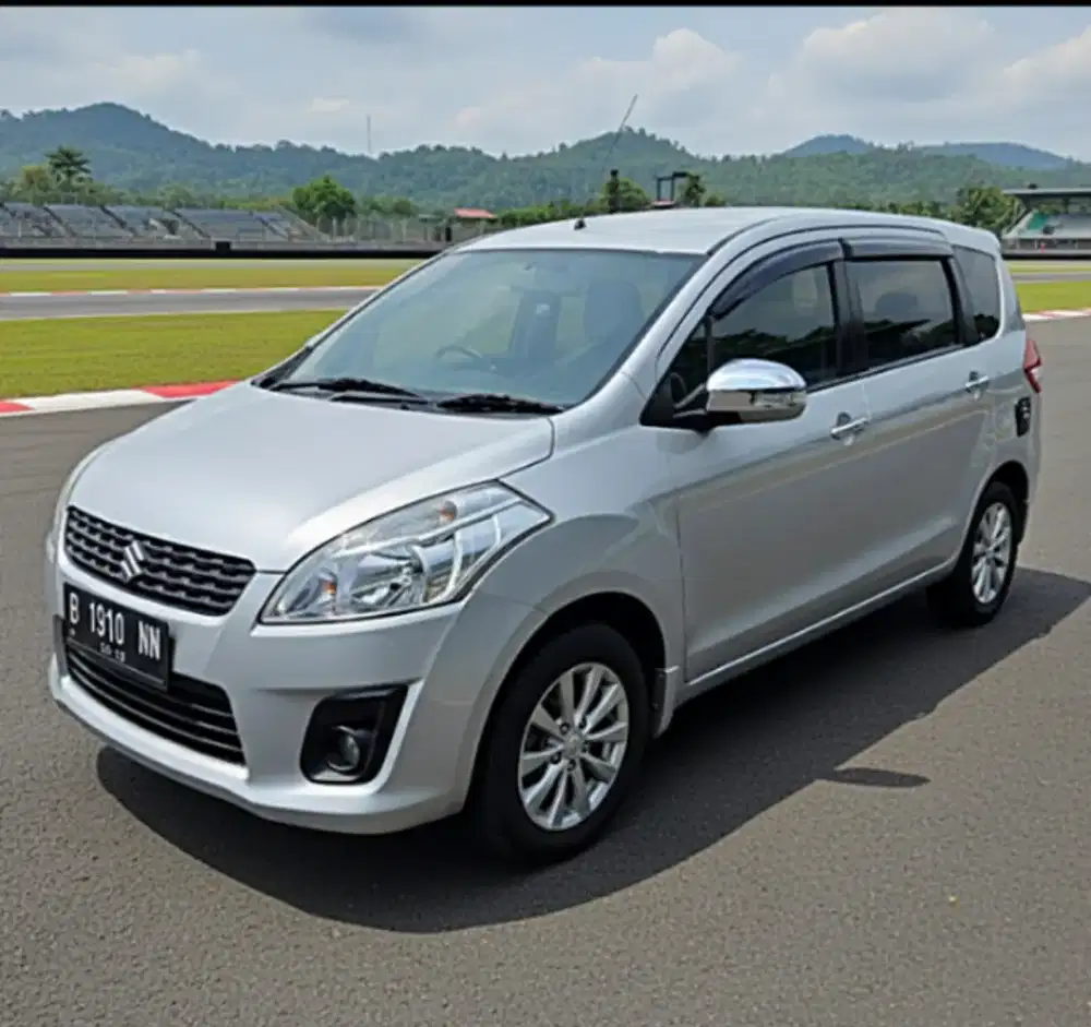 Ertiga GX MT 2012 silver mukus