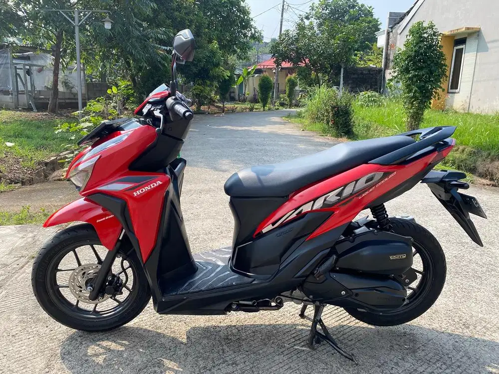58@:DP:550RB B DEPOK NEW VARIO125 CBS MERAH