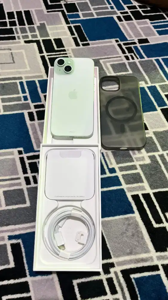 Dijual Iphone 15 128GB Ex Ibox