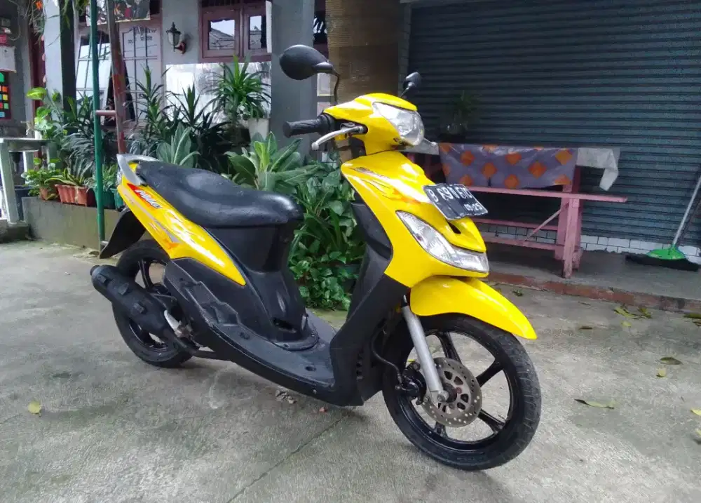 Yamaha Mio Smile 2010 B Depok