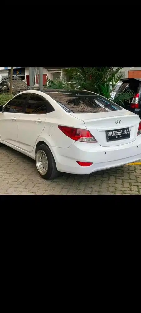 Mobil hyundai / excel III 1.4 M/T