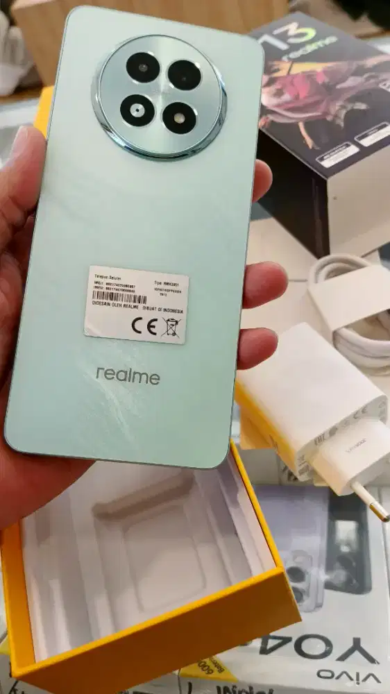 Jual Cepat Realme 13 5G Like New