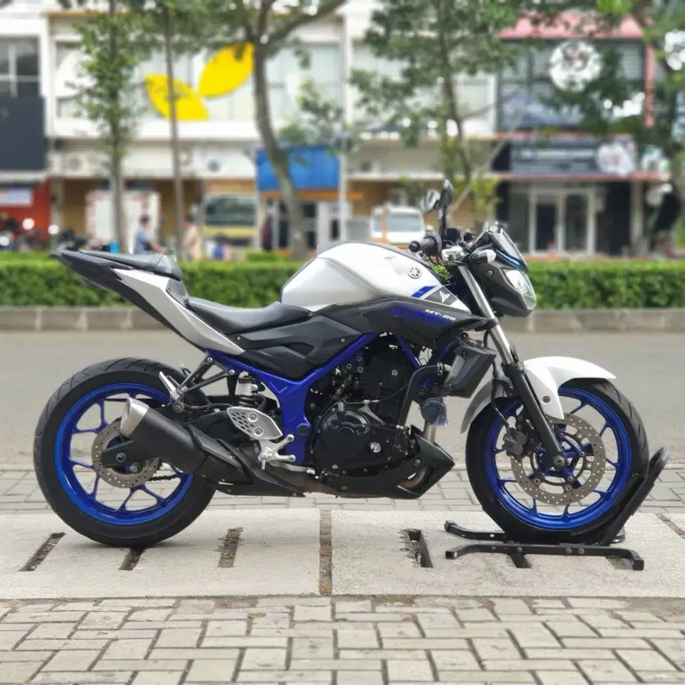 YAMAHA MT25 OLD SILVER 2015 KM LOW PAJAK PANJANG SUPER GRES