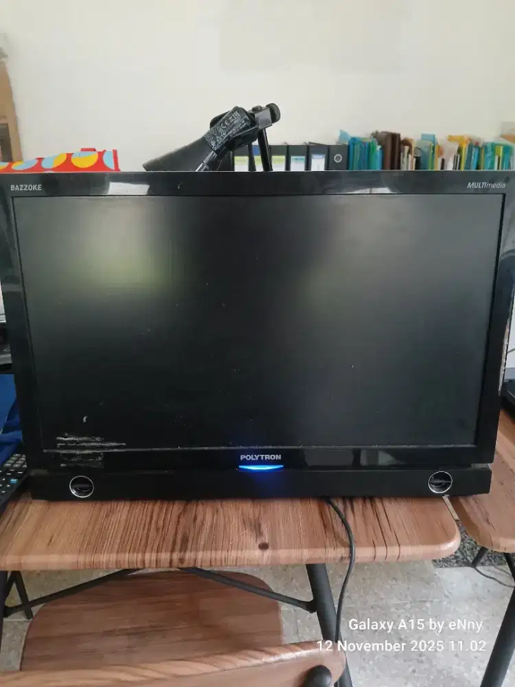 Di Jual TV POLYTRON 22 power nya nyala, layarnya g nyala
