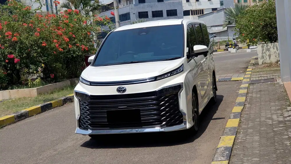 [ GARANSI 5TH ] Toyota All New Voxy TSS Camera360 2023/2024