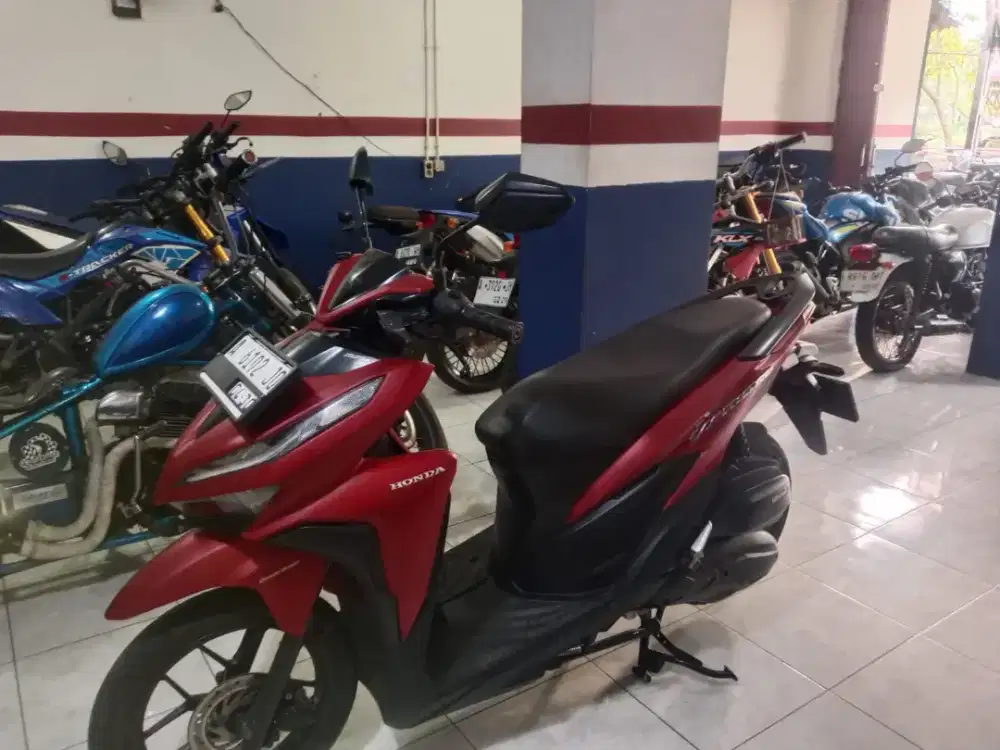 DP 1JT Honda Vario 150 Esp Exclusive