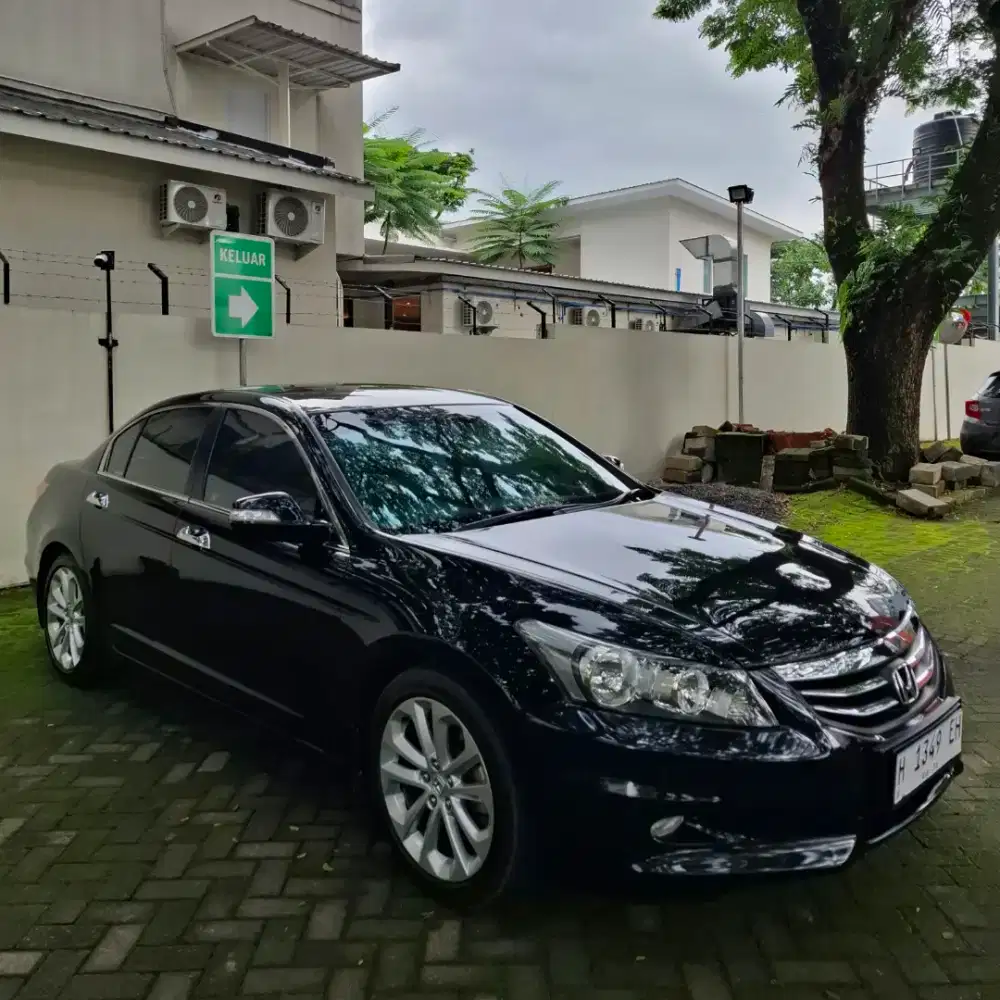 Honda Accord VTIL 2011 Facelift