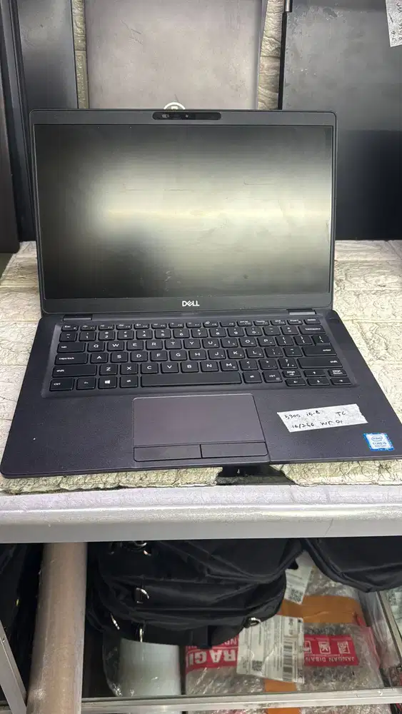 LAPTOP DELL LATITUDE 5300 TOUCHSCREEN