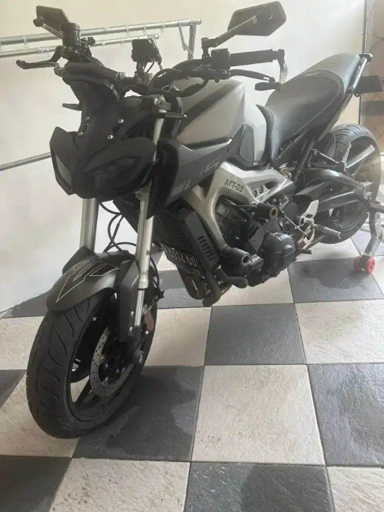 Dijual Yamaha MT09